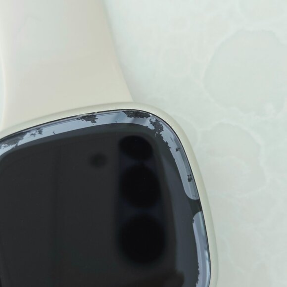 Fitbit Sense 2 Health Fitness Smartwatch Lunar White Platinum Watch Charger Box - Picture 9 of 16